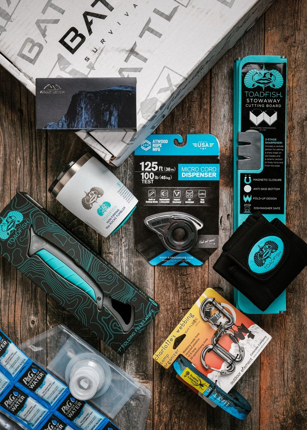 Mission 89: Toadfish tumbler, micro cord and bottle